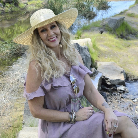 Outre Ria Wig - Picture 14 of 16